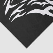 White Wolf Head op Black Tissuepapier (Detail)