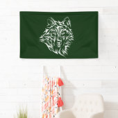 White Wolf Head op Green Spandoek (Insitu)