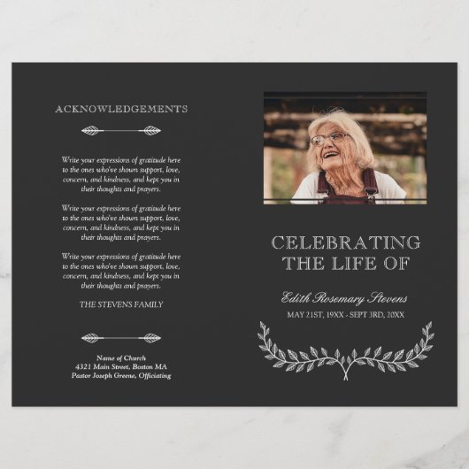 White Wreath Celebration of Life Funeral Programme (Voorkant)