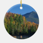 Whiteface Mountain over Little Cherrypatch Pond Keramisch Ornament (Achterkant)