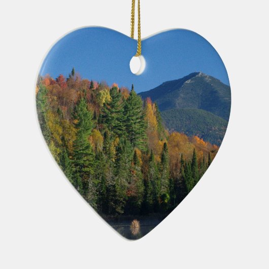Whiteface Mountain over Little Cherrypatch Pond Keramisch Ornament (Rechts)