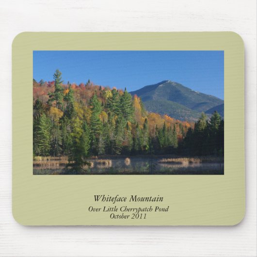 Whiteface Mountain over Little Cherrypatch Pond Muismat (Voorkant)