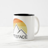 Whiteface Mountain Retro Tweekleurige Koffiemok (Voorkant rechts)