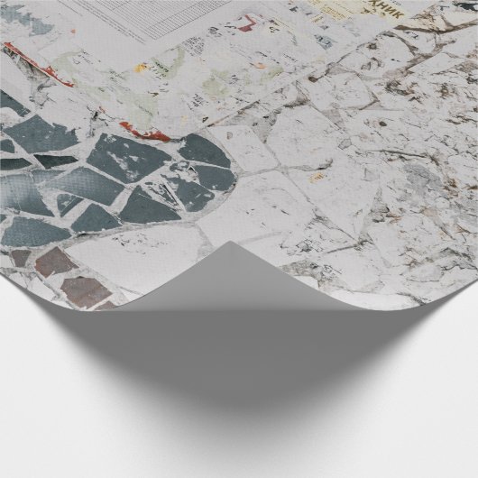 Whitepraperpapier op witte en grijze betonwal cadeaupapier (Hoek)