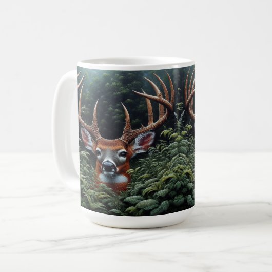 Whitetail Buck Deer in groen gebladerte Koffiemok (Voorkant links)
