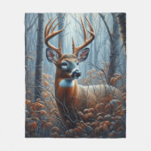 Whitetail Buck Staande In Het Bos Fleece Deken (Voorkant)
