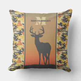 Whitetail Deer en Camo Buitenkussen