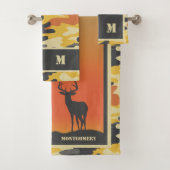 Whitetail Deer en Camo-ontwerp Bad Handdoek (Insitu)