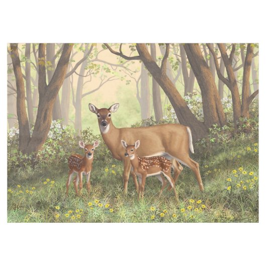 Whitetail Deer en Cute Twin Fawns in Spring Tafelkleed (Voorkant (Horizontaal))