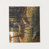 Whitetail Doe en Gemeld die van een Stroom Drink Wandkleed (Voorkant)