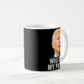 Who My Pants_ Funny Anti Joe Biden, Conservative H Koffiemok (Voorkant rechts)