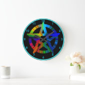 wicca pentagram metallic look op zwarte klok (Huis)