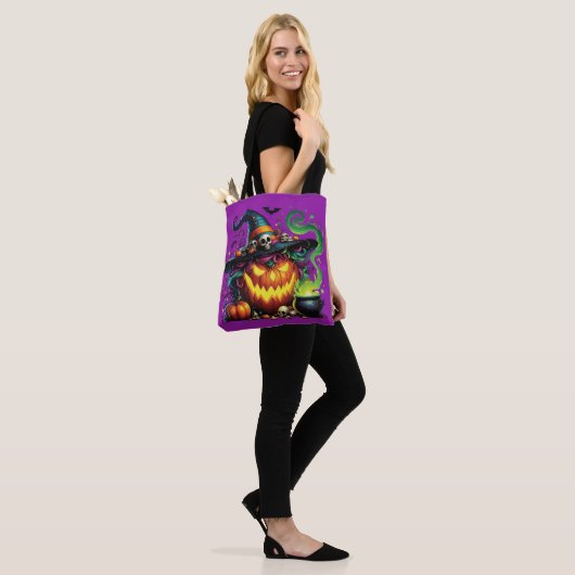Wicked Pumpkin Witch Cauldron Tote Bag (Op model)