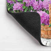 wickerstoel in de tuin van azalea muismat (Hoek)