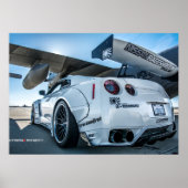 Widebody Nissan GT-R Libertywalk R35 met vliegtuig Poster (Voorkant)