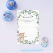 Wie ben ik Beer Greenery Baby shower Game Card Flyer (Enkel)