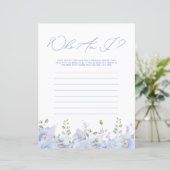 Wie ben ik Dusty Blue Floral Vrijgezellenfeest spe (Staand voorkant)