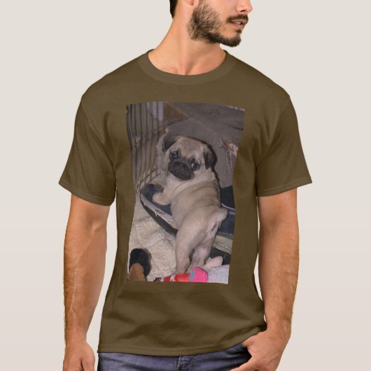 Wie ben ik? Pug T-shirt (Voorkant)