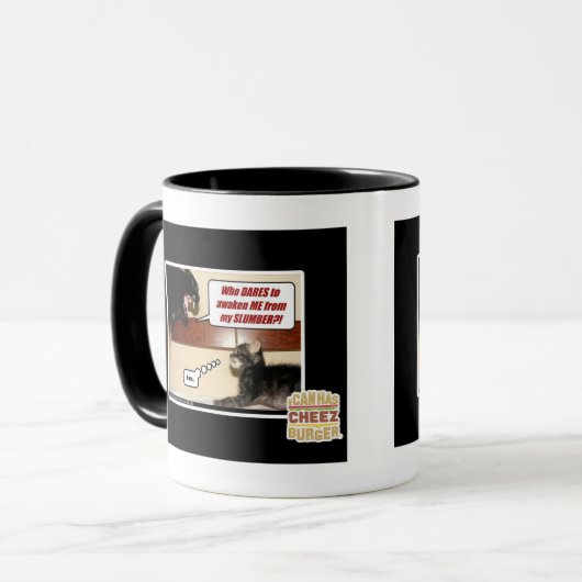 Wie durft me wakker te maken? mok (Voorkant links)