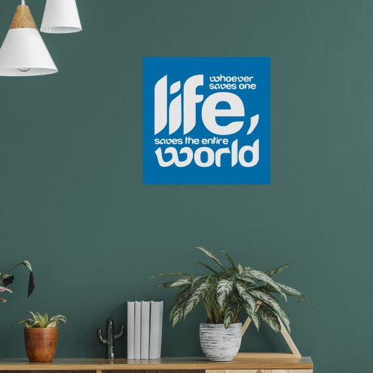 Wie een leven redt poster (Woonkamer 1)