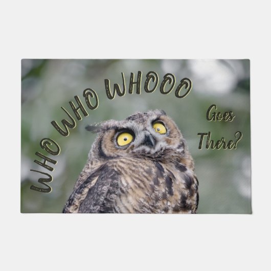 Wie gaat er heen? Funny Owl Doormat Deurmat (Voorkant)