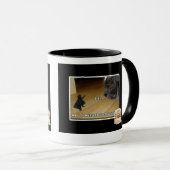 Wie heeft de donkere kant uitgevonden? mok (Voorkant rechts)