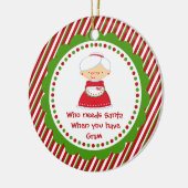 Wie heeft de Kerstman nodig... Gram kerstversierin Keramisch Ornament (Links)