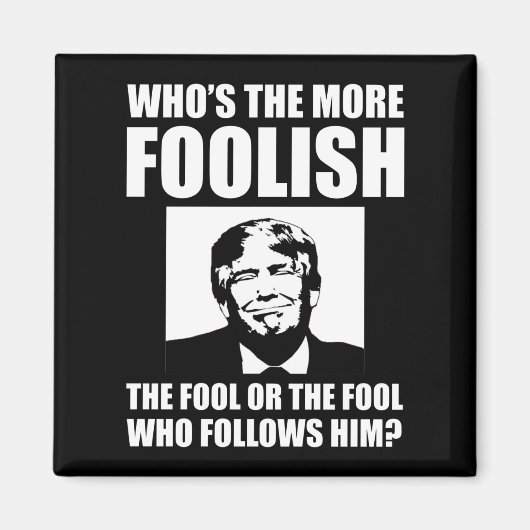 Wie is de meer gekleurde anti-trump magneet (Voorkant)