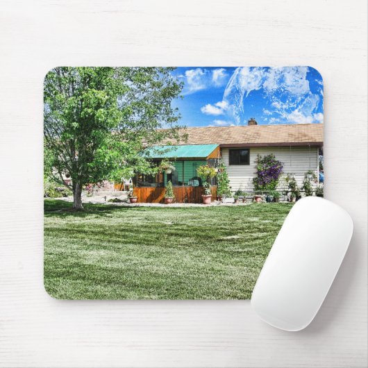 Wie is er op aarde? muismat (Met muis)