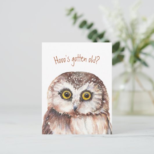 Wie is er oud geworden? Grappige verjaardag wijze Briefkaart (Staand voorkant)