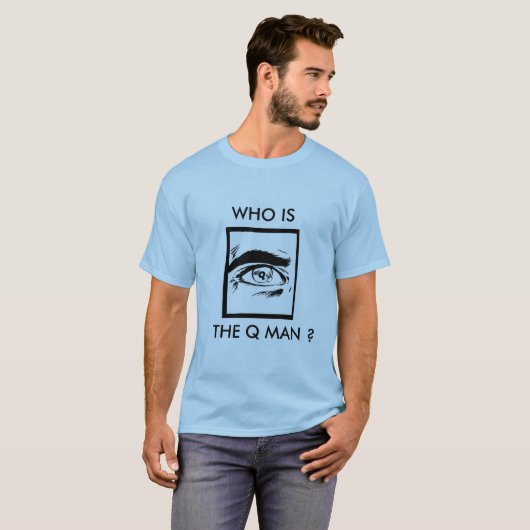 WIE IS HET Q-MAN? T-SHIRT (Voorkant volledig)