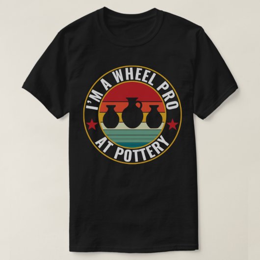 Wiel Pro bij Aardewerk Grappige Potter Pun Keramie T-shirt (Design voorkant)