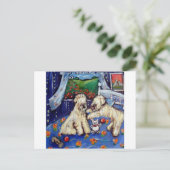 Wielen op bed met teddybeer briefkaart (Staand voorkant)