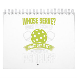 Wiens serveer wat de score is op welke dag Pickleb Kalender