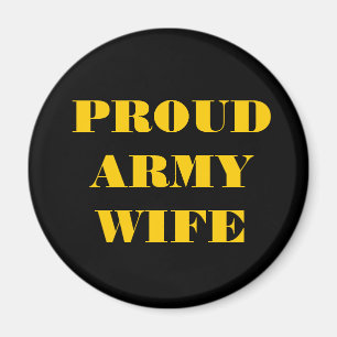 Wife bij het Magnet Proud Army