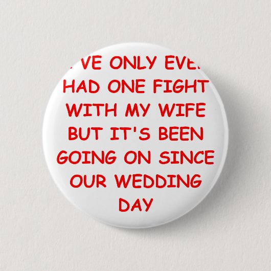 WIFE RONDE BUTTON 5,7 CM (Voorkant)