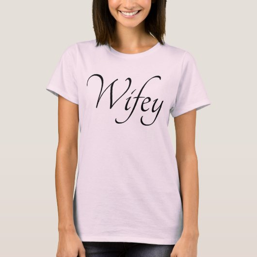 Wifey Elegant Black Script Pink Womens T-Shirt (Voorkant)