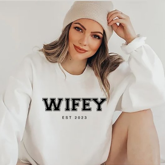 Wifey/Hubby Custom Bride, Fiance Gift White Trui