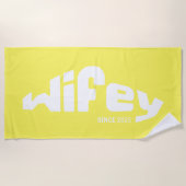 Wifey Hubby Pas getrouwd Bruid Geel Strandlaken (Voorkant)