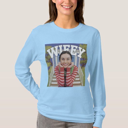 Wifey Light Blue T-shirt met lange mouwen (Voorkant)