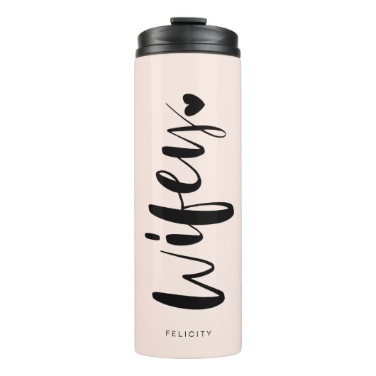 Wifey Love Stylish Black Brushy Typographic Thermosbeker (Voorkant)