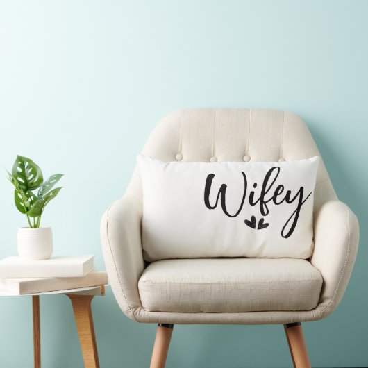 Wifey, minimalist wedding pillow  kussen (Stoel)