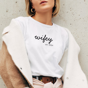 Wifey Modern Minimalistisch Script Gepersonaliseer T-shirt