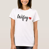 Wifey Modern Zwarte Script Dames RedHeart T-Shirt (Voorkant)