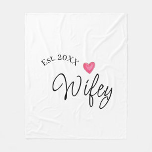 Wifey rood hart gesticht. Jaar toekomstige vrouw v Fleece Deken