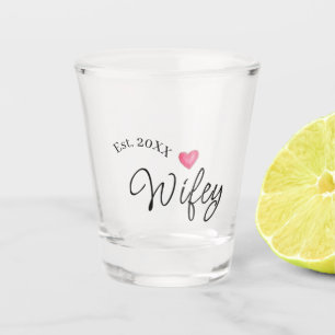 Wifey rood hart gesticht. Jaar toekomstige vrouw v Shot Glas