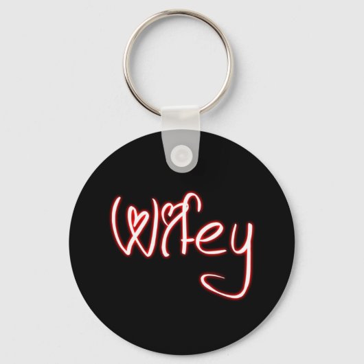 Wifey Sleutelhanger - Zwart wit rood met hoofdlett (Voorkant)