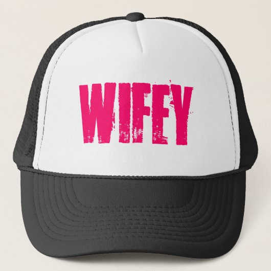 Wifey Trucker Pet (Voorkant)