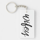 Wifey - Whimsical Black Calligraphy for the Bride Sleutelhanger (Voorkant)