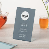 WiFi Code Logo Business Internet Charcoal Gray Reclamebord Met Voetstuk (Insitu)